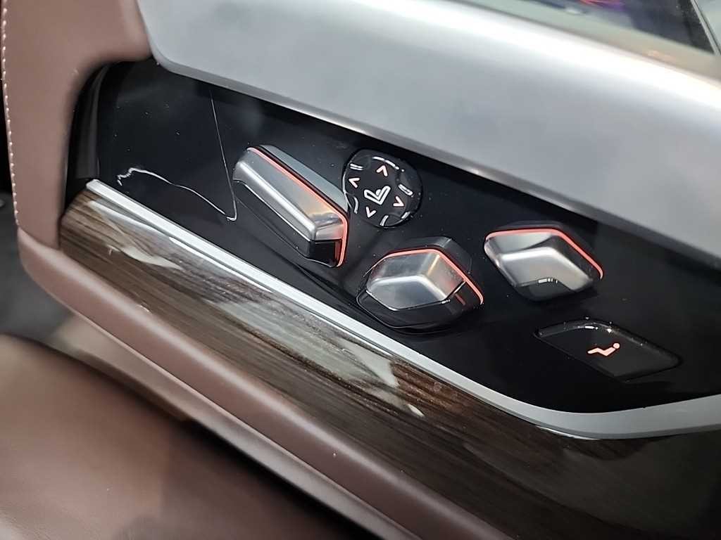 BMW 7시리즈 7시리즈 (G11) 740Li xDrive M SPORT 스포츠 이미지 16