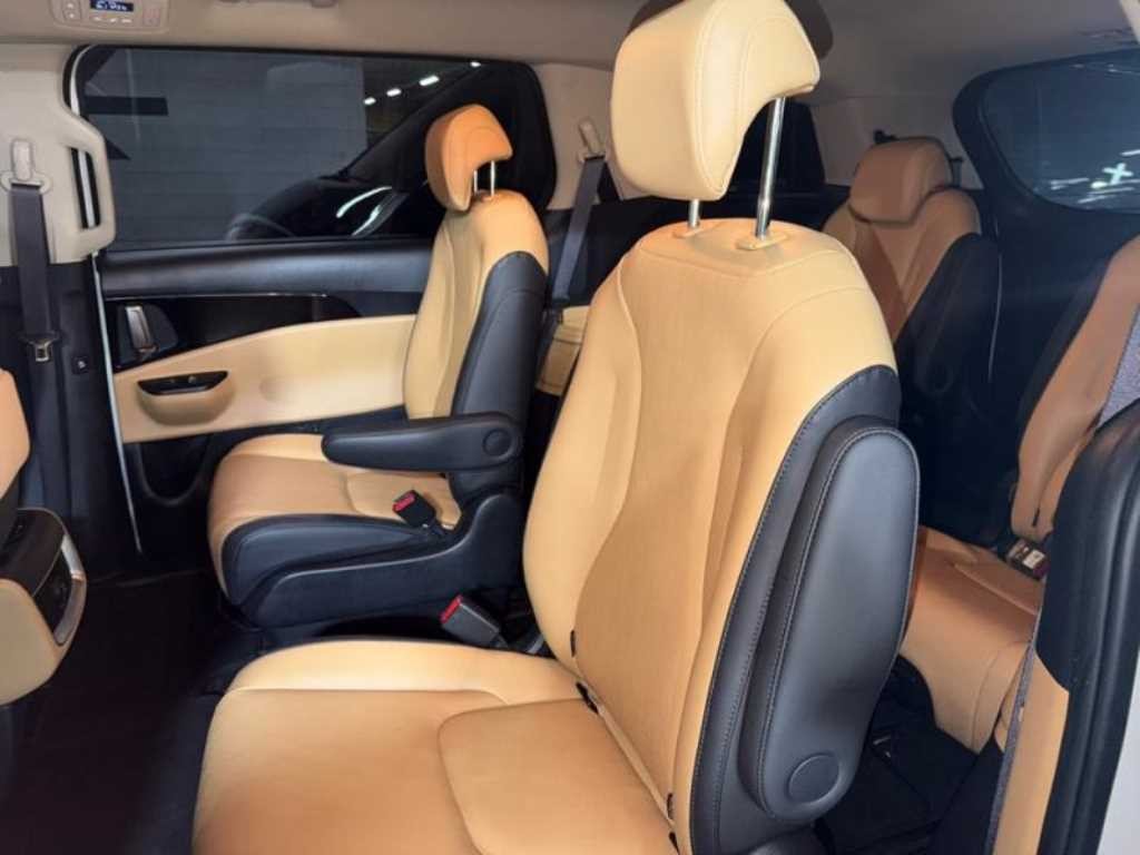 기아 카니발 카니발 4세대 디젤 9인승 프레스티지 이미지 7