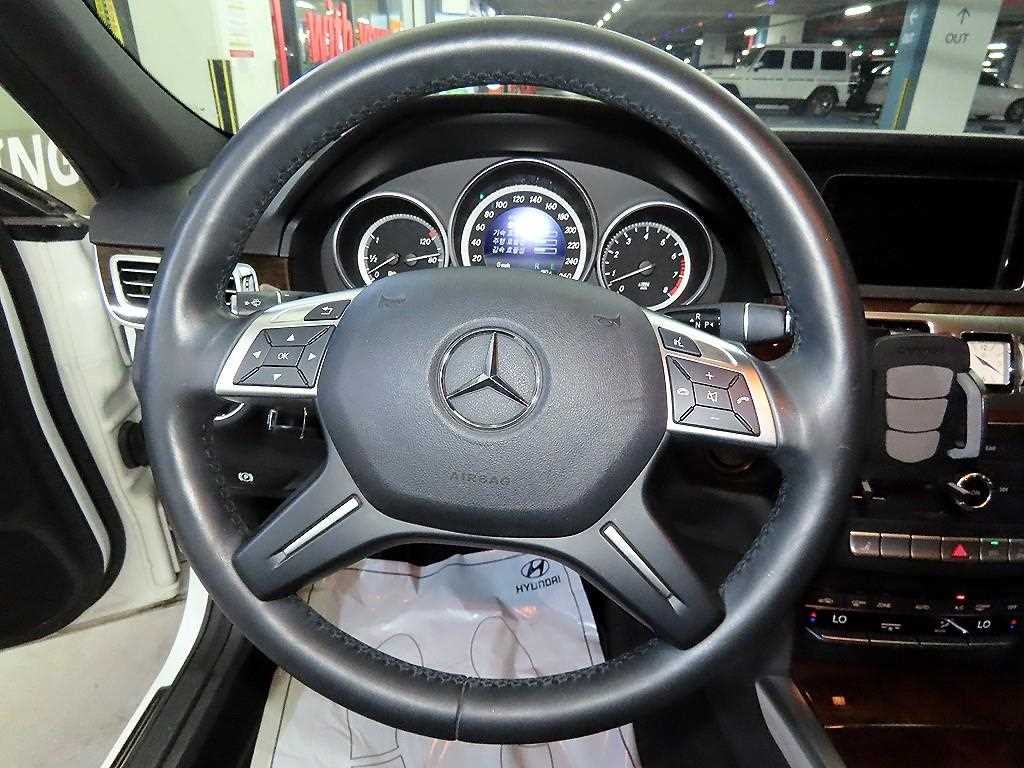 벤츠 E 클래스 E-클래스 W212 E300 엘레강스 이미지 8