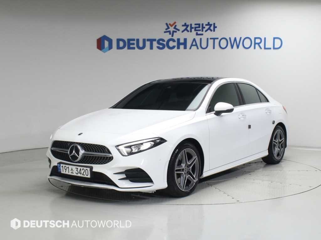 벤츠 A 클래스 A클래스 W177 A250 4MATIC 세단 이미지 1