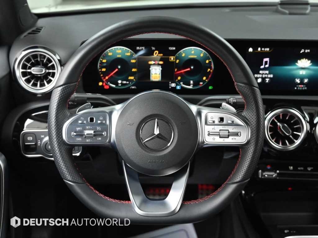 벤츠 A 클래스 A클래스 W177 A250 4MATIC 세단 이미지 13