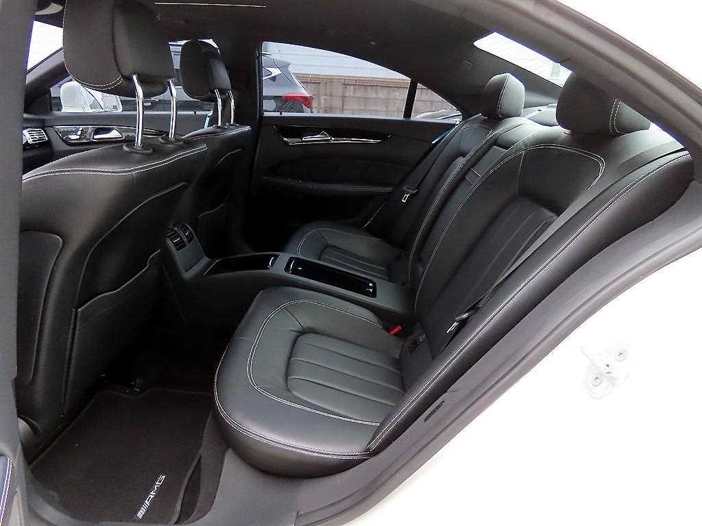 벤츠 CLS 클래스 CLS클래스 W218 CLS 250 d 4MATIC AMG Line 이미지 6