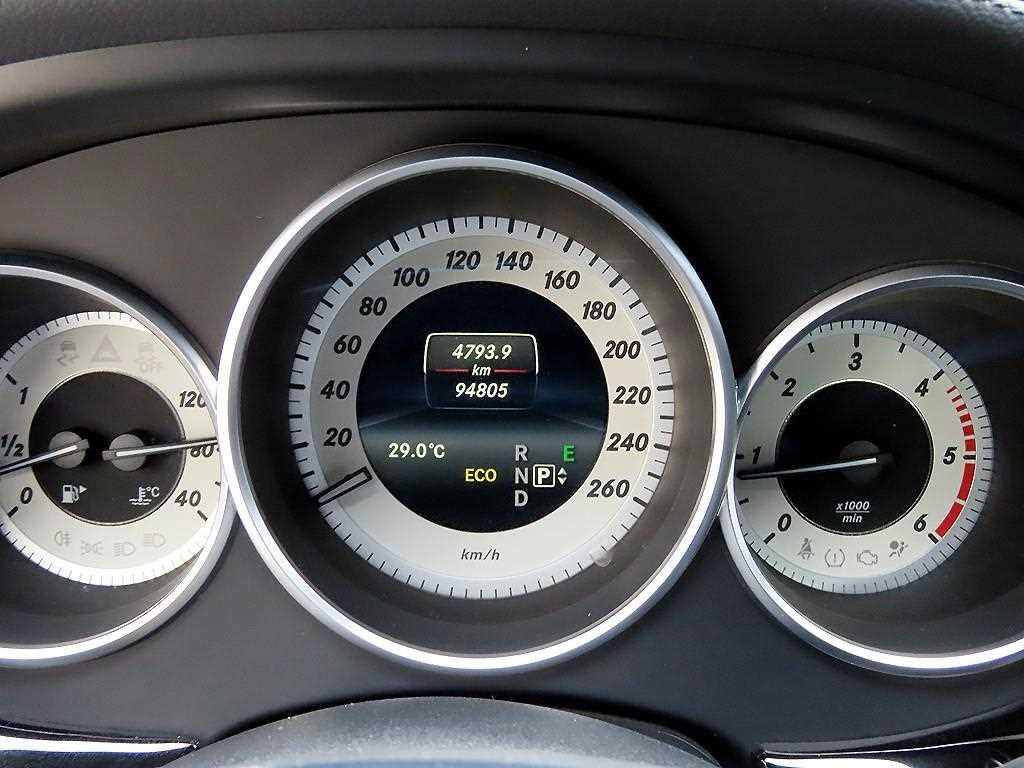벤츠 CLS 클래스 CLS클래스 W218 CLS 250 d 4MATIC AMG Line 이미지 9