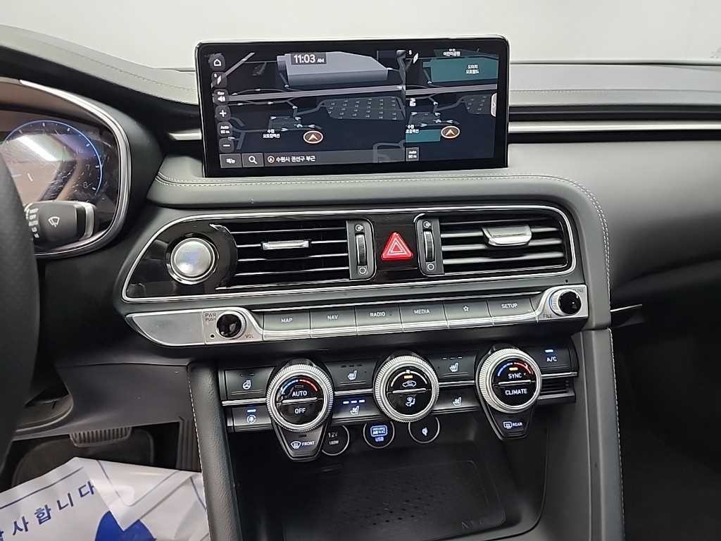 제네시스 G70 더 뉴 G70 가솔린 2.0T 2WD 이미지 10