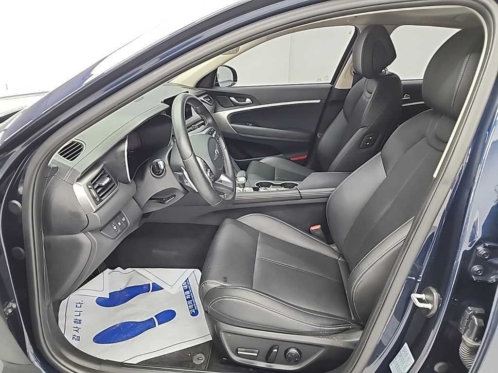제네시스 G70 더 뉴 G70 가솔린 2.0T 2WD 이미지 11