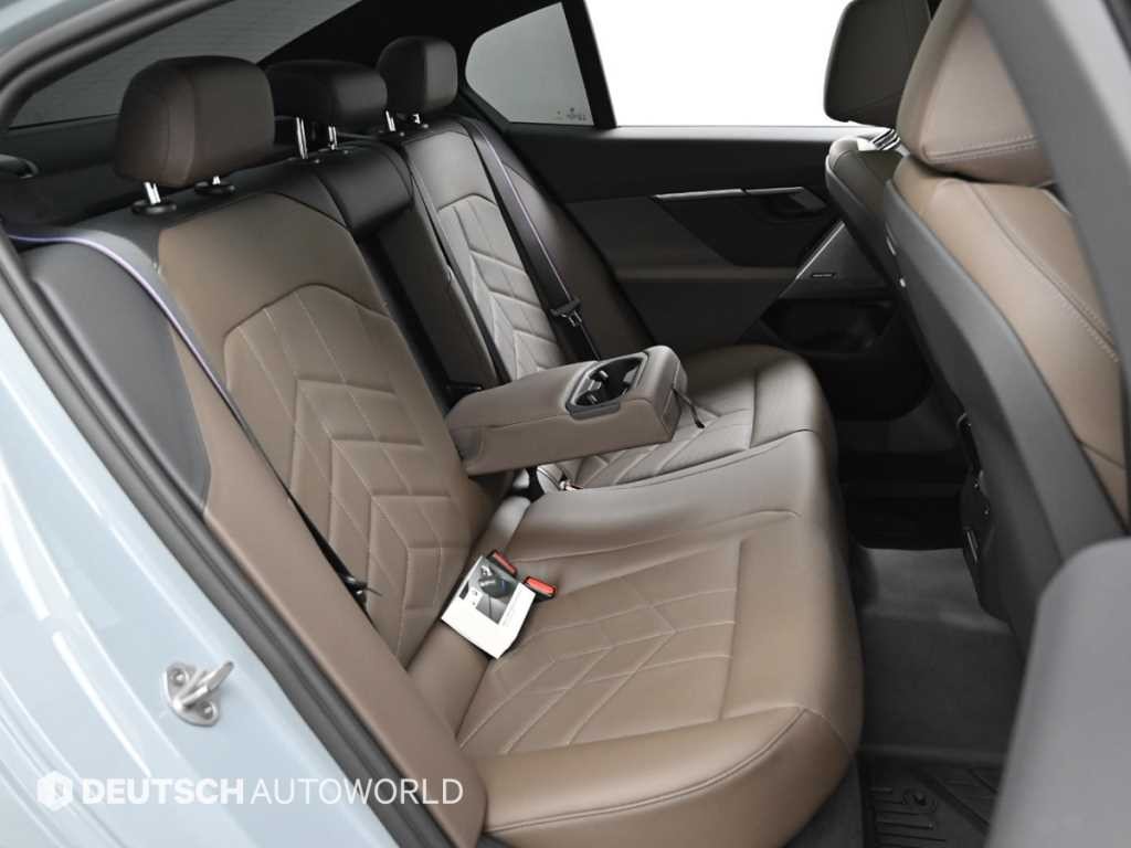 BMW 5시리즈 5시리즈 (G60) 520i 스페셜 에디션 이미지 12