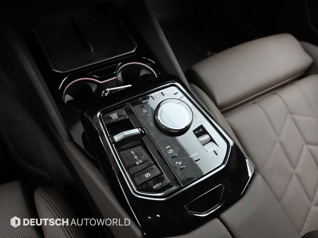 BMW 5시리즈 5시리즈 (G60) 520i 스페셜 에디션 이미지 9