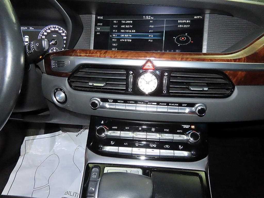 제네시스 EQ900 3.8 GDI AWD 프리미엄 럭셔리 이미지 10