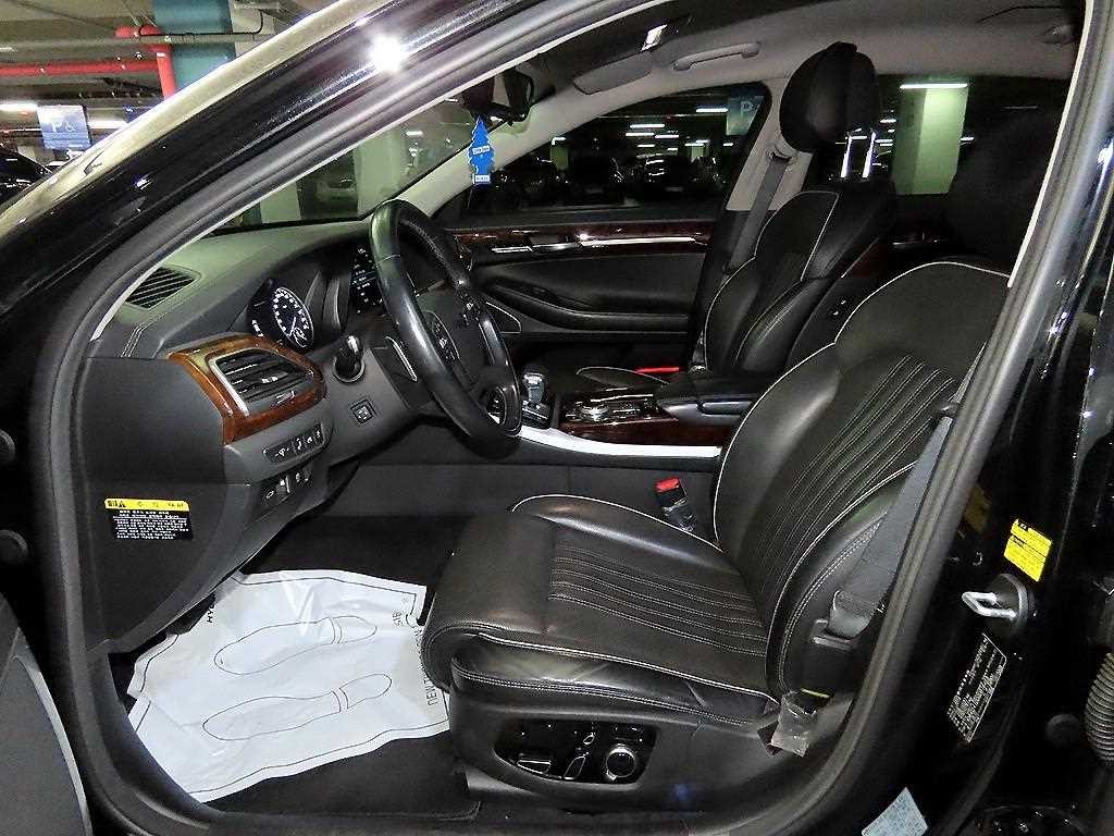 제네시스 EQ900 3.8 GDI AWD 프리미엄 럭셔리 이미지 6