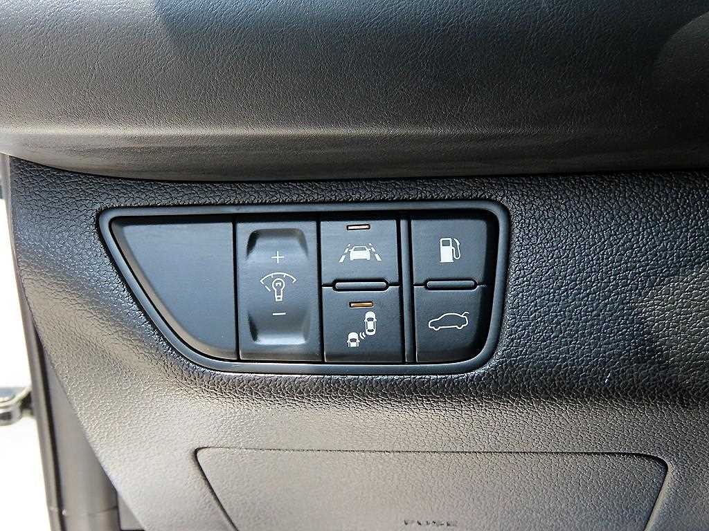 제네시스 G70 2.0T 슈프림 이미지 11