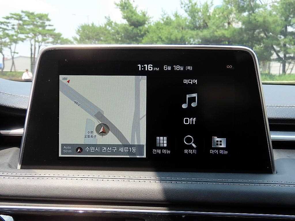 제네시스 G70 2.0T 슈프림 이미지 13