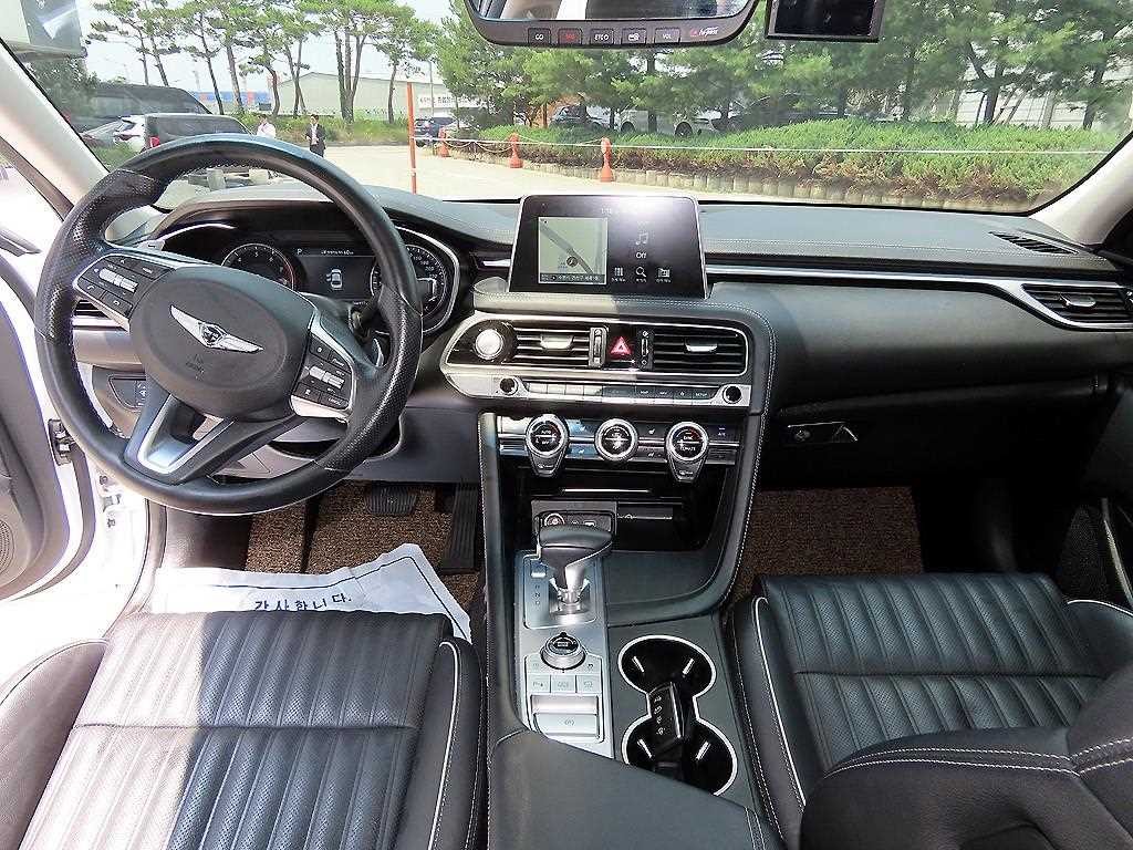 제네시스 G70 2.0T 슈프림 이미지 7