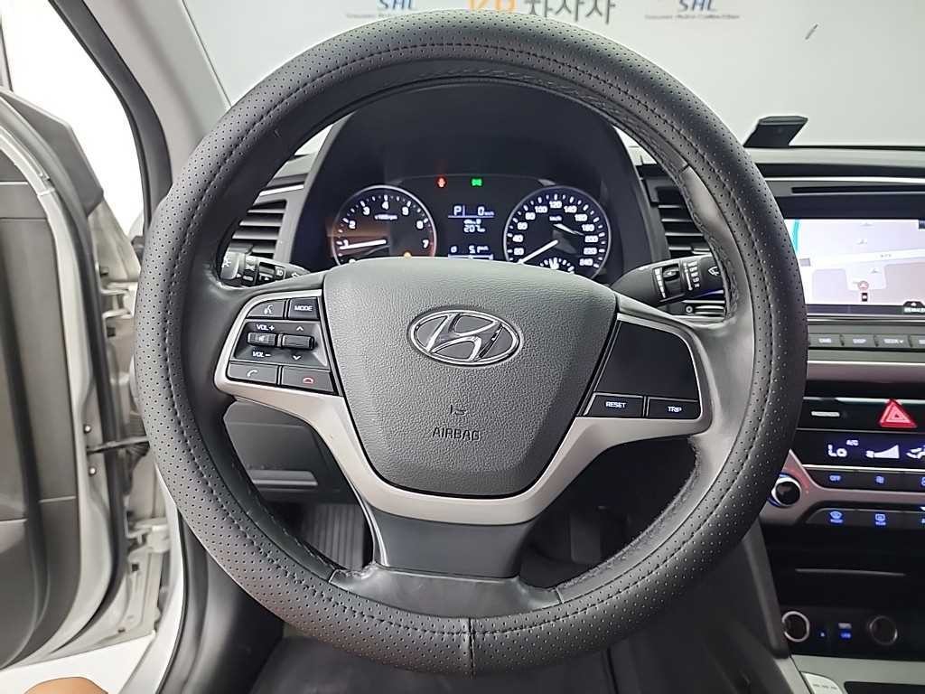 현대 아반떼 아반떼 AD 1.6 GDI 스마트 이미지 9
