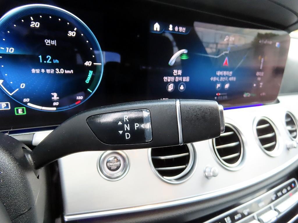 벤츠 E 클래스 E-클래스 W213 E250 아방가르드 이미지 10