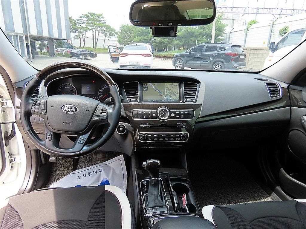 기아 K7 더 뉴 K7 2.4 GDI 프레스티지 이미지 7