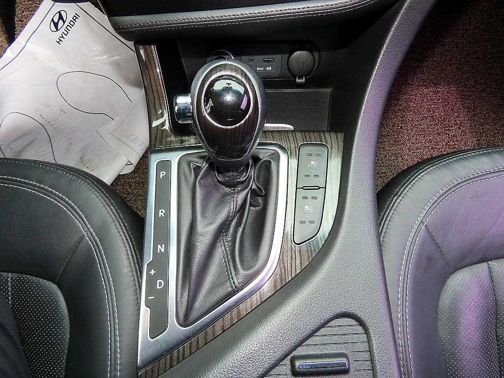 기아 K5 2.0 노블레스 이미지 10