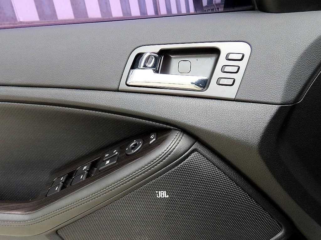기아 K5 2.0 노블레스 이미지 11
