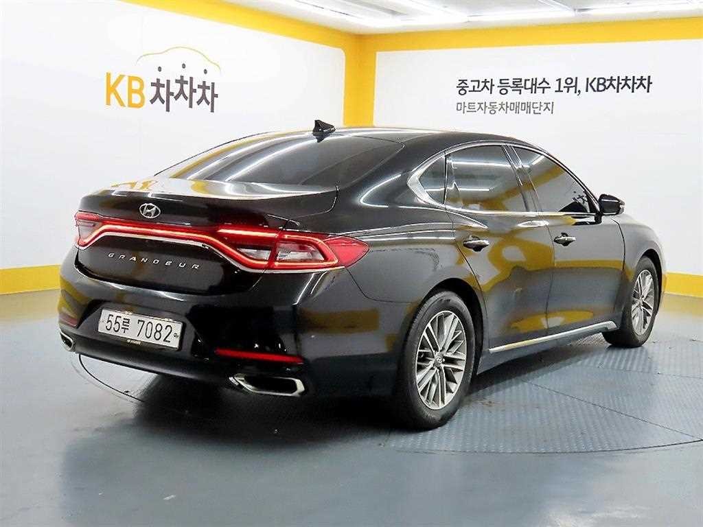 현대 그랜저 그랜저 IG 2.4 GDI 프리미엄 기본형 이미지 4
