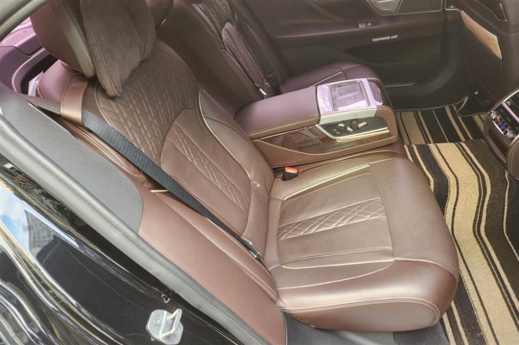 BMW 7시리즈 7시리즈 (G11) 740Ld xDrive 이미지 9