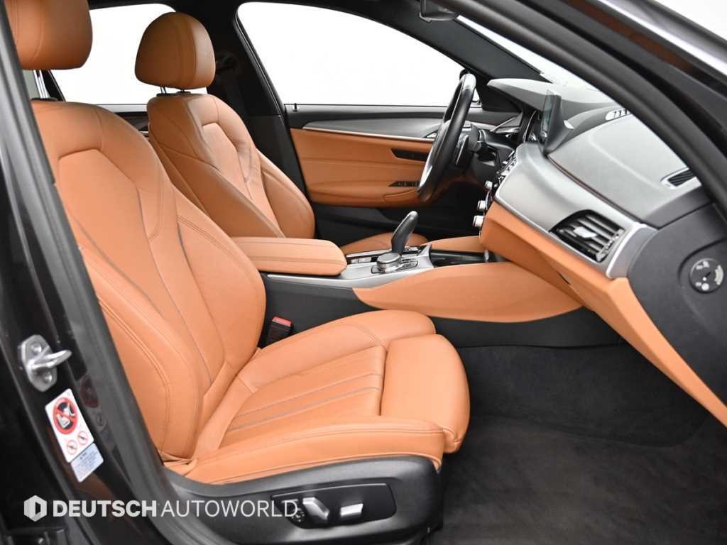 BMW 5시리즈 5시리즈 (G30) 530i xDrive M 스포츠 플러스 이미지 10
