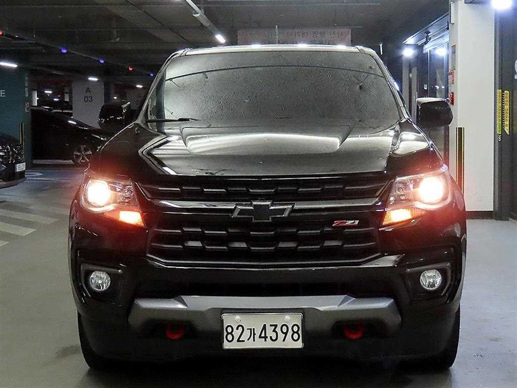 쉐보레 콜로라도 리얼 뉴 콜로라도 3.6 Z71-X 미드나잇 4WD 이미지 2