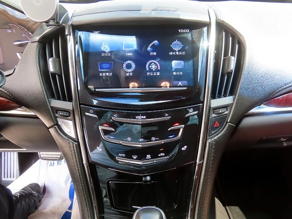 캐딜락 ATS 2.0 프리미엄 2WD 이미지 13