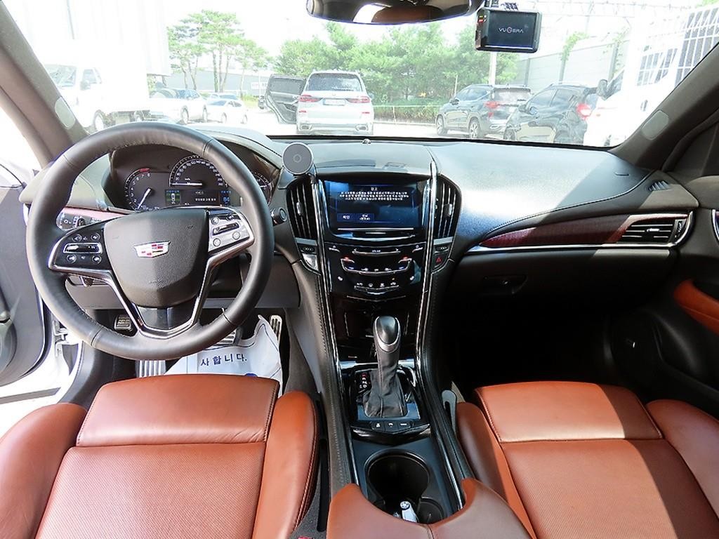 캐딜락 ATS 2.0 프리미엄 2WD 이미지 7