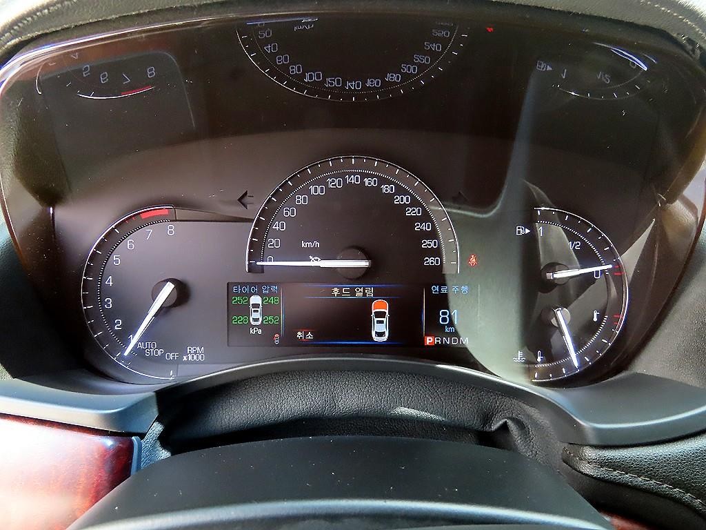캐딜락 ATS 2.0 프리미엄 2WD 이미지 9