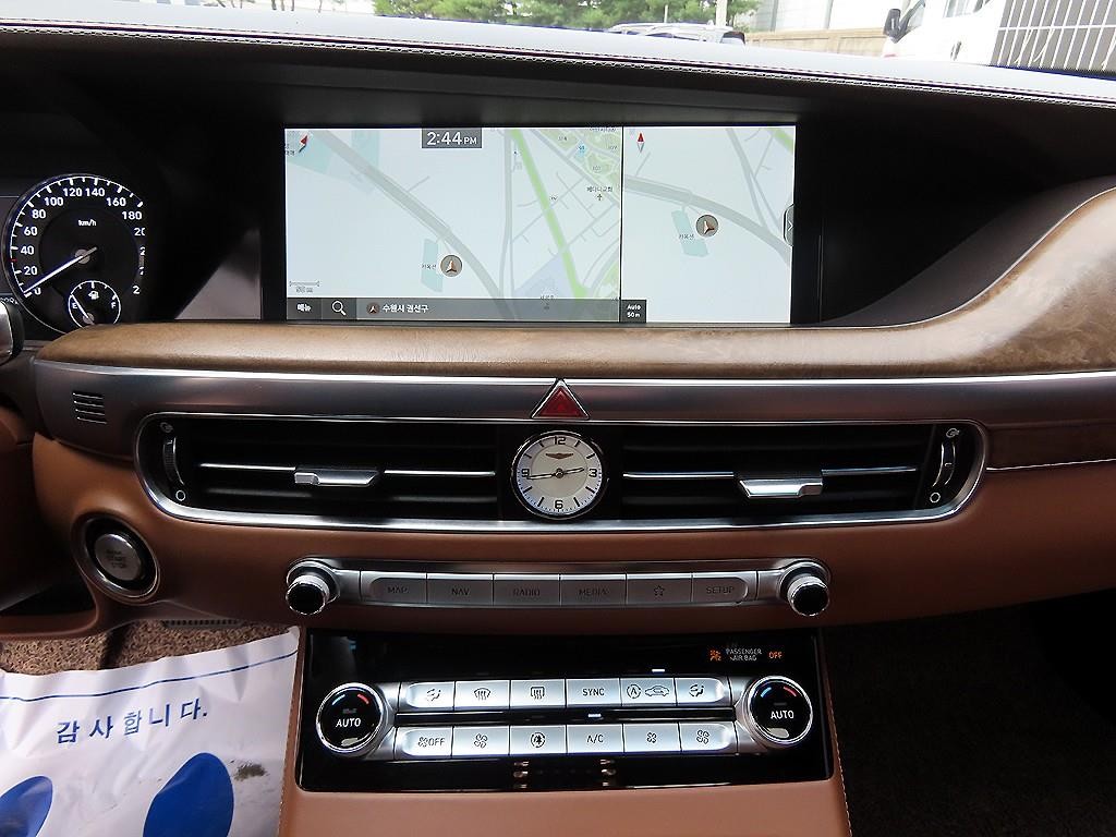 제네시스 G90 5.0 GDI AWD 프레스티지 이미지 12