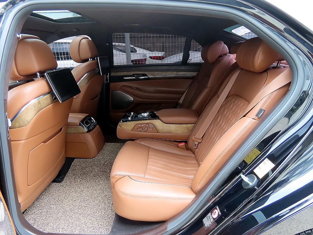 제네시스 G90 5.0 GDI AWD 프레스티지 이미지 7