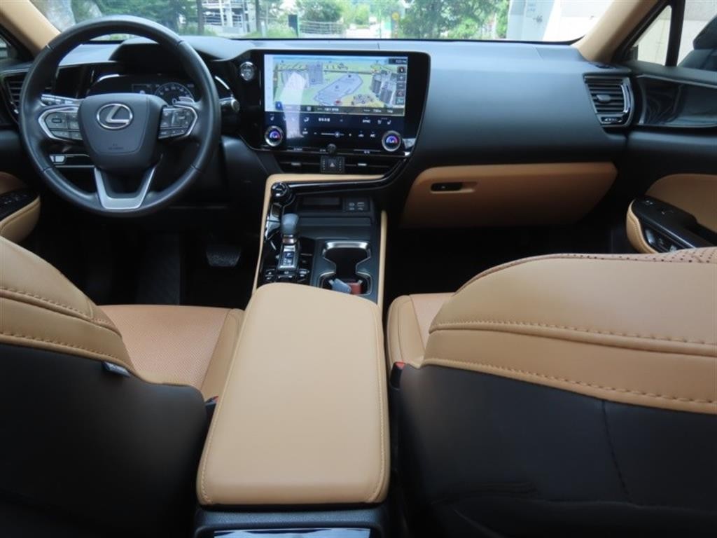렉서스 NX NX 350h 프리미엄 이미지 15