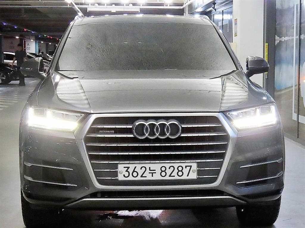 아우디 Q7 Q7 (4M) 45 TFSI 콰트로 이미지 2