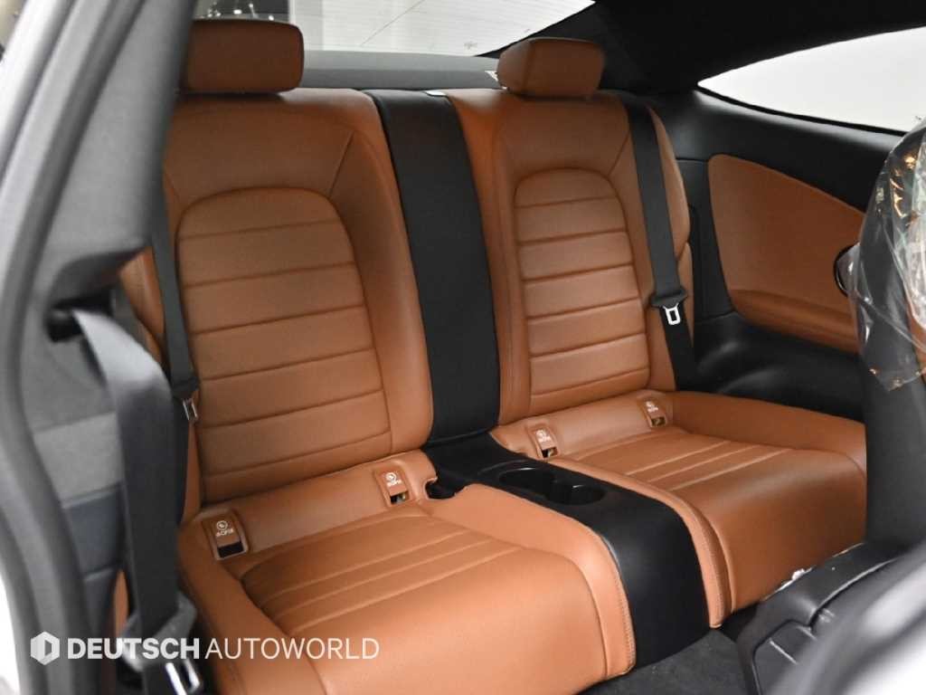 벤츠 C 클래스 C클래스 W205 C220 d 4MATIC 쿠페 이미지 12