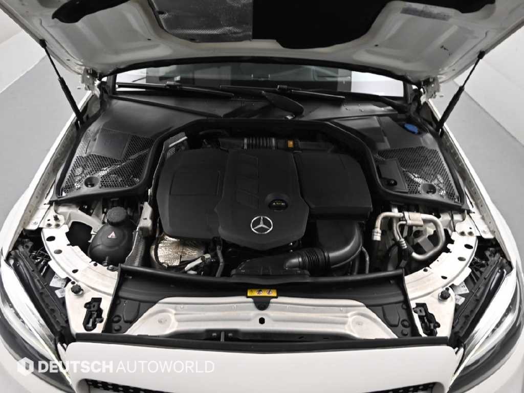 벤츠 C 클래스 C클래스 W205 C220 d 4MATIC 쿠페 이미지 6