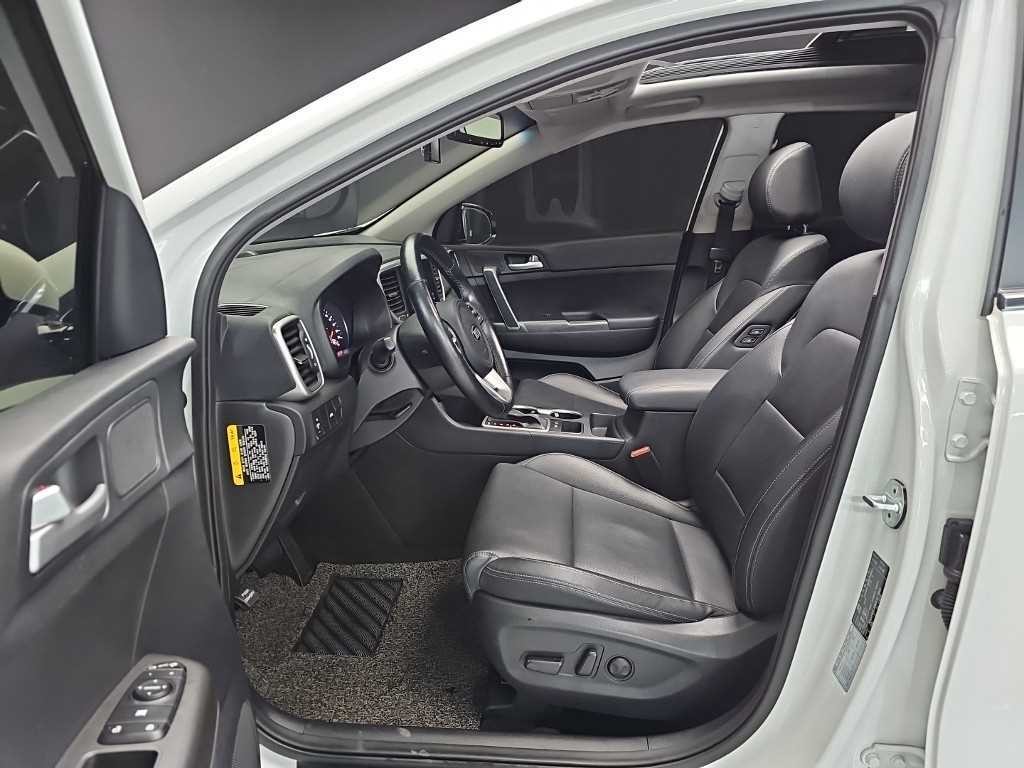 기아 스포티지 스포티지 더 볼드 2.0 가솔린 2WD 프레스티지 이미지 11