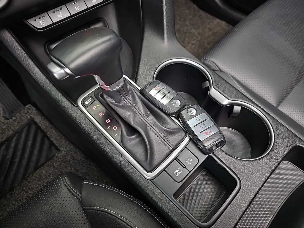 기아 스포티지 스포티지 더 볼드 2.0 가솔린 2WD 프레스티지 이미지 8