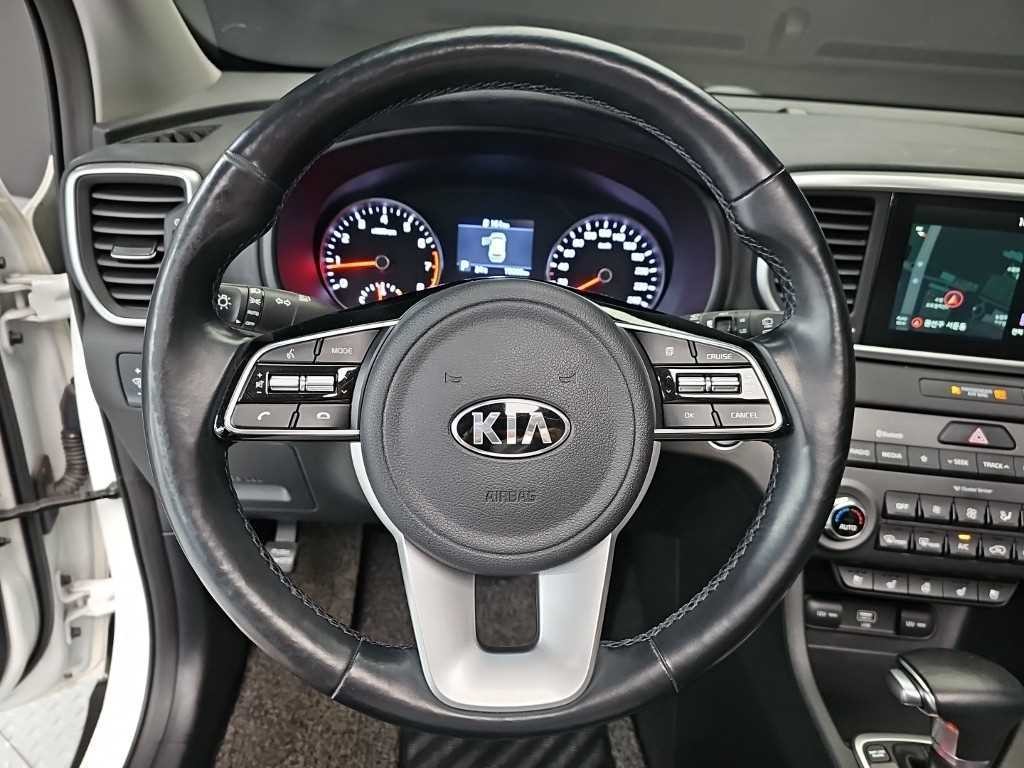 기아 스포티지 스포티지 더 볼드 2.0 가솔린 2WD 프레스티지 이미지 9