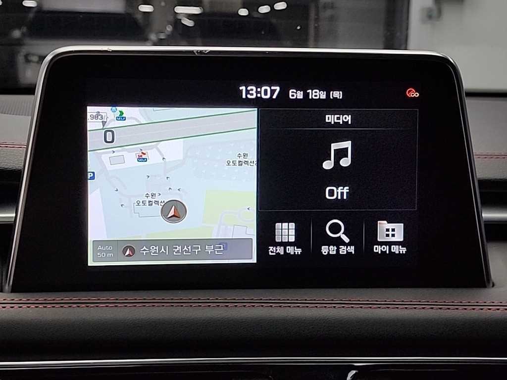 제네시스 G70 3.3T 스포츠 AWD 슈프림 이미지 16