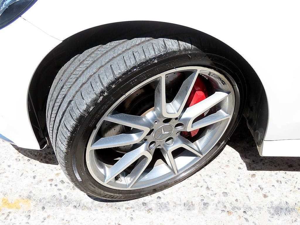 벤츠 C 클래스 C클래스 W205 C43 AMG 4MATIC 카브리올레 이미지 20
