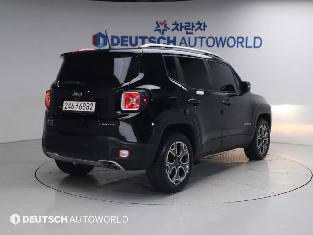 지프 레니게이드 2.0 디젤 리미티드 AWD 이미지 2