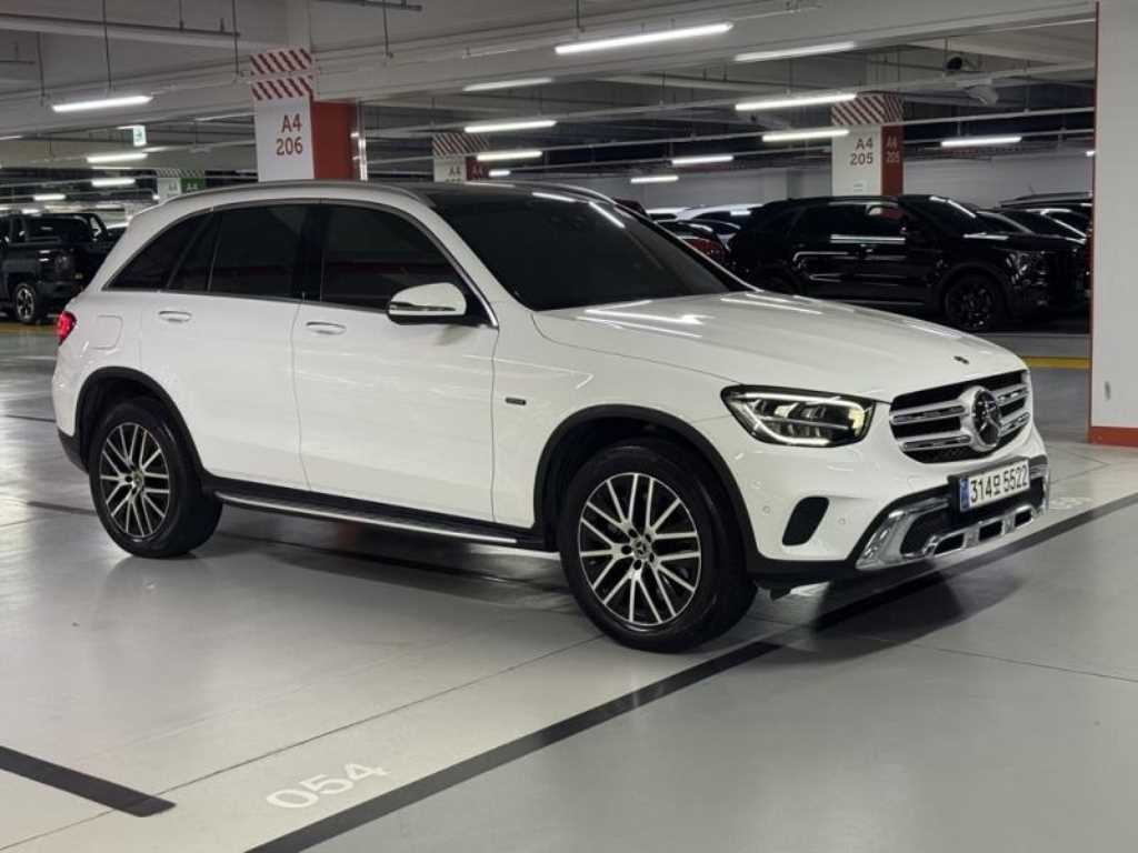 벤츠 GLC 클래스 GLC클래스 X253 GLC 300 e 4MATIC 이미지 3