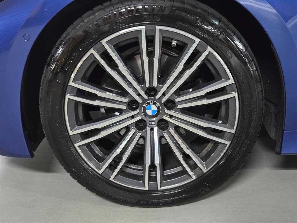 BMW 3시리즈 3시리즈 (G20) 320i M 스포츠 이미지 19