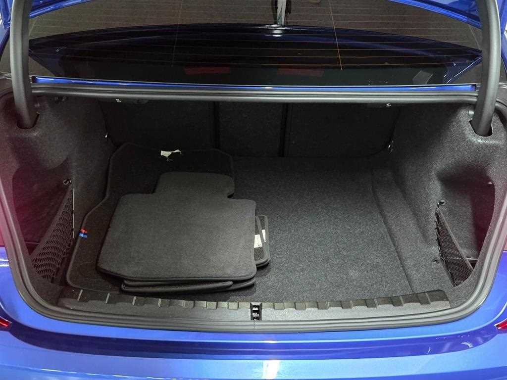 BMW 3시리즈 3시리즈 (G20) 320i M 스포츠 이미지 6