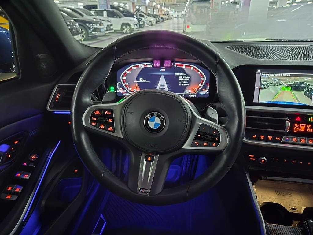 BMW 3시리즈 3시리즈 (G20) 320i M 스포츠 이미지 8