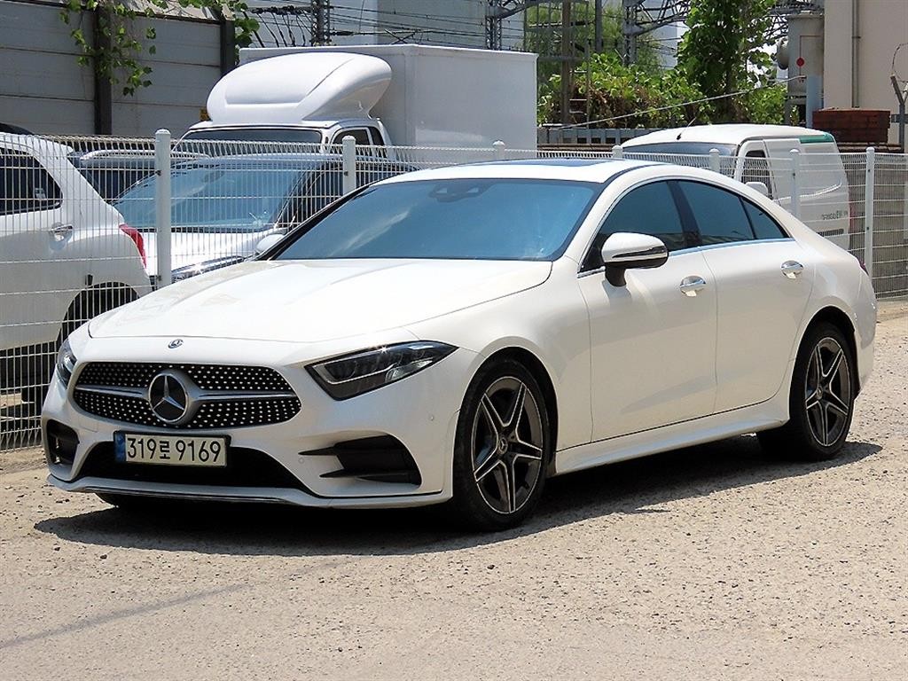 벤츠 CLS 클래스 CLS클래스 C257 CLS 300d AMG Line 이미지 2