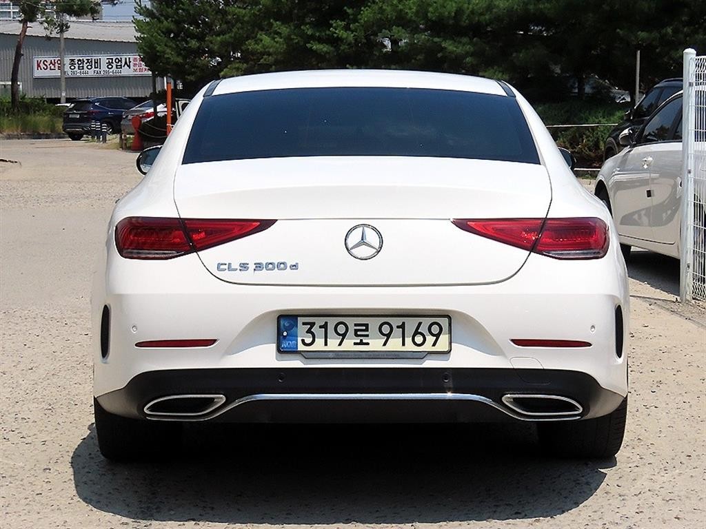 벤츠 CLS 클래스 CLS클래스 C257 CLS 300d AMG Line 이미지 4