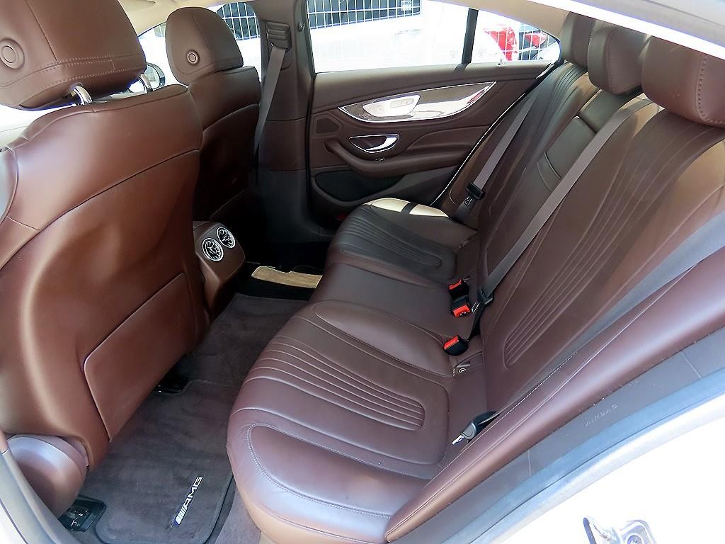 벤츠 CLS 클래스 CLS클래스 C257 CLS 300d AMG Line 이미지 6