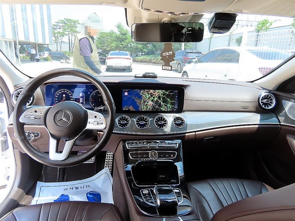 벤츠 CLS 클래스 CLS클래스 C257 CLS 300d AMG Line 이미지 7