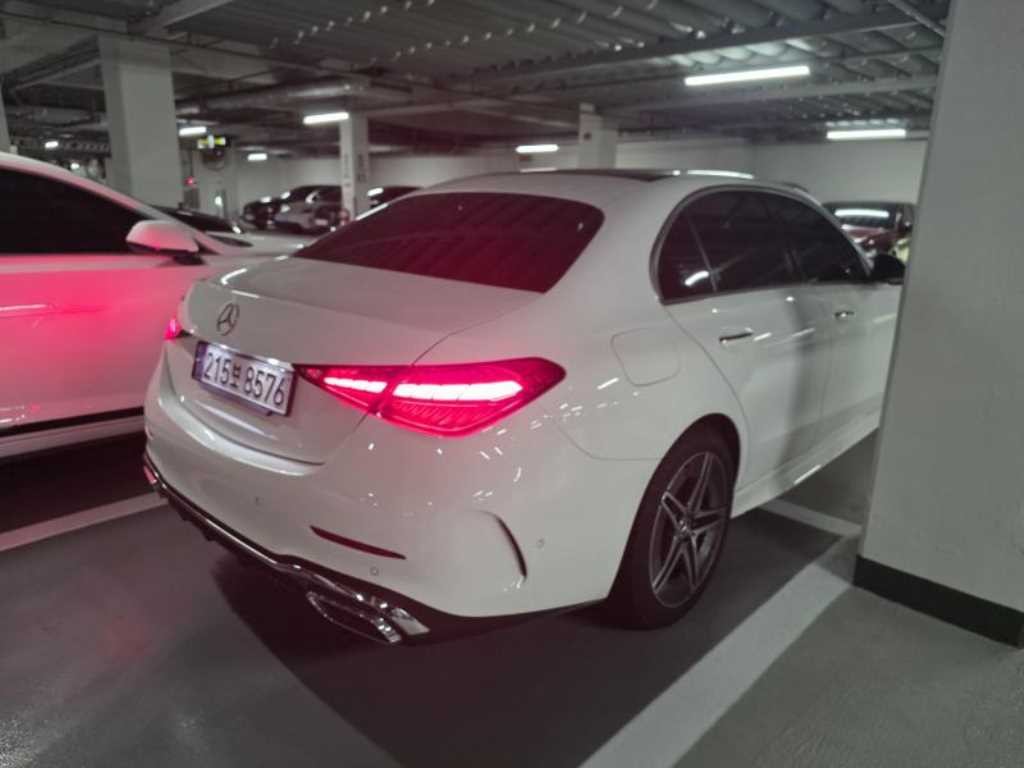벤츠 C 클래스 C클래스 W206 C200 AMG 라인 이미지 3