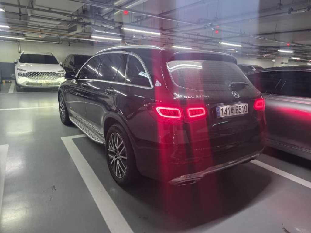 벤츠 GLC 클래스 GLC클래스 X253 GLC 220 d 4MATIC 이미지 4